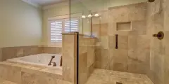 baño con bañera